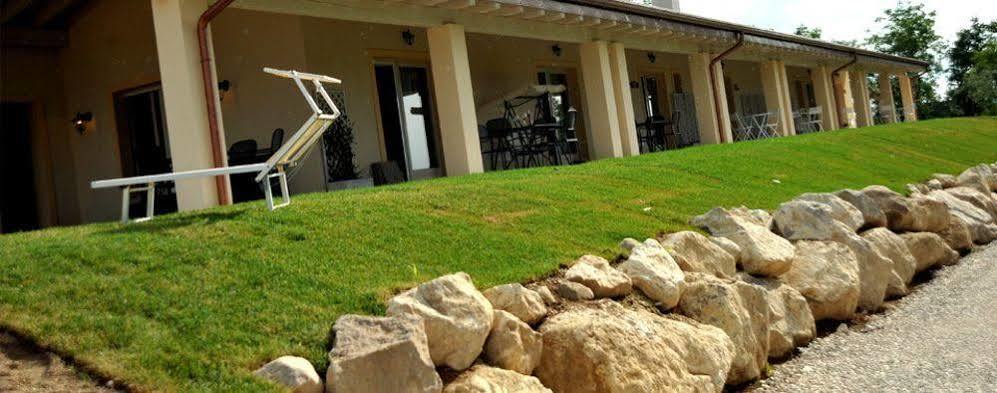 Agriturismo Colle Dei Pivi Ponti sul Mincio Eksteriør billede