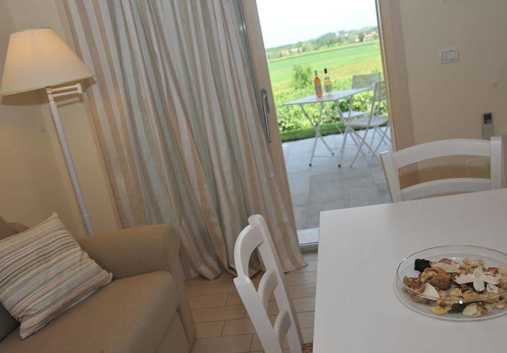 Agriturismo Colle Dei Pivi Ponti sul Mincio Eksteriør billede