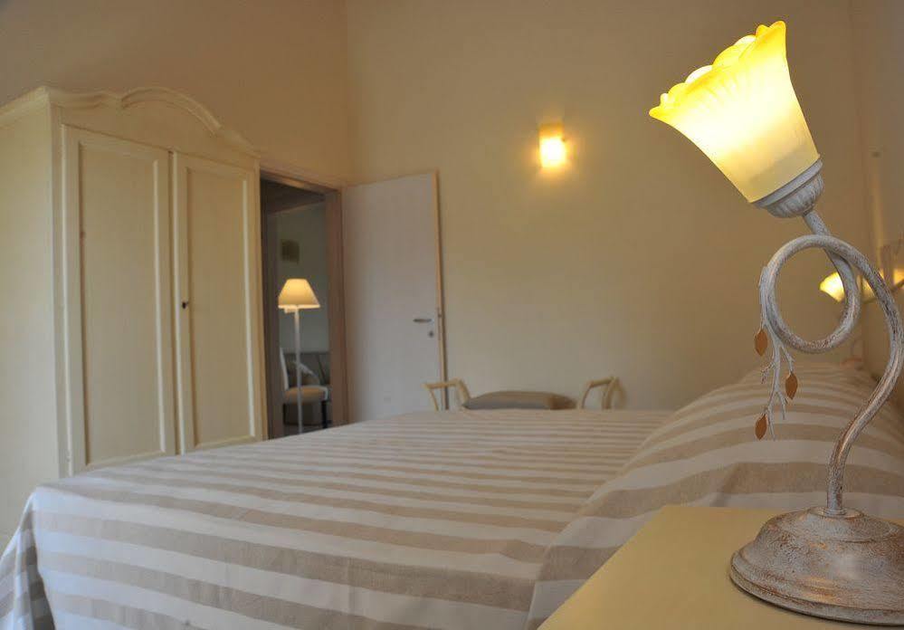 Agriturismo Colle Dei Pivi Ponti sul Mincio Eksteriør billede