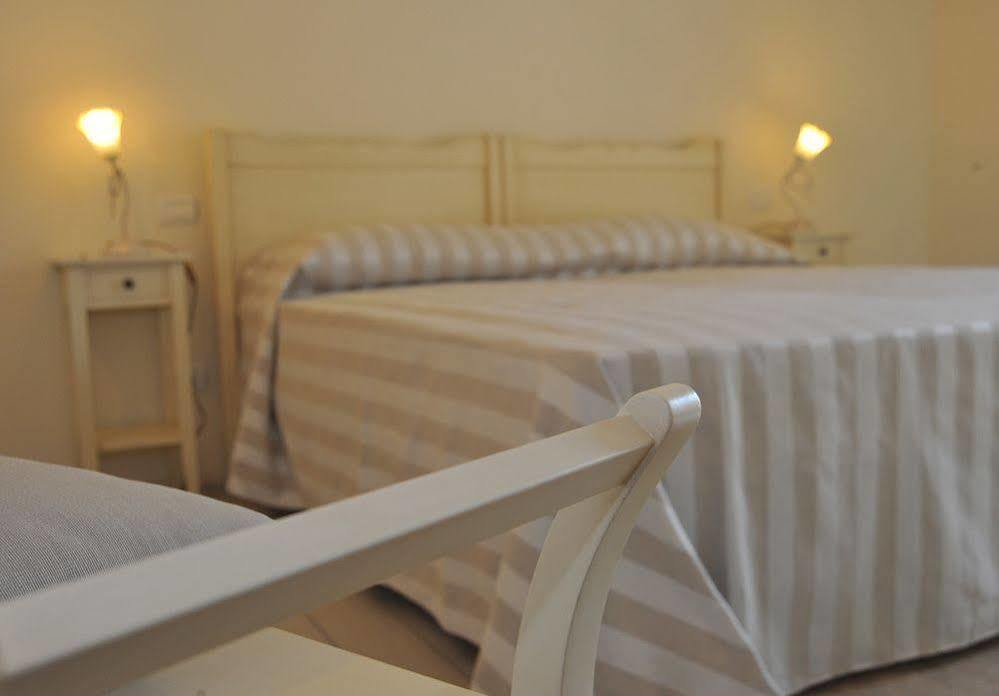 Agriturismo Colle Dei Pivi Ponti sul Mincio Eksteriør billede
