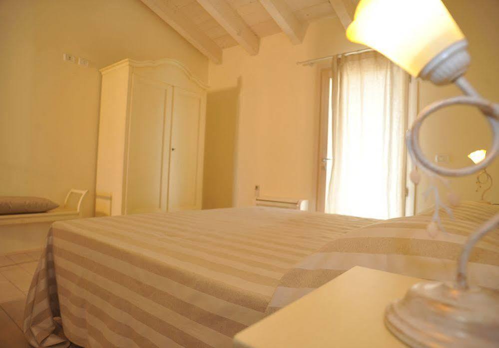Agriturismo Colle Dei Pivi Ponti sul Mincio Eksteriør billede
